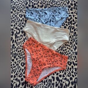 PINK panties bundle (L) NWT